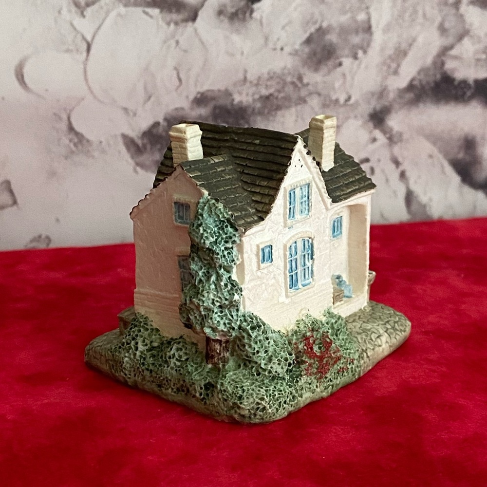 Collectible Vintage Pony Express Station No. 9 Miniature - Picture 4 of 8